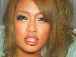 Japanese hottie fulfills fetish with raunchy foot work